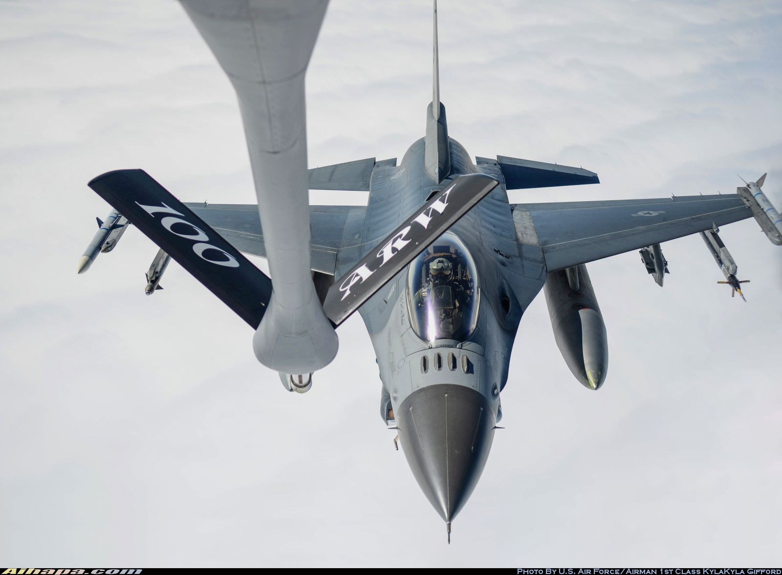 洛克希德 F-16CM&ldquo;战隼&rdquo; \vert{} ID:7687