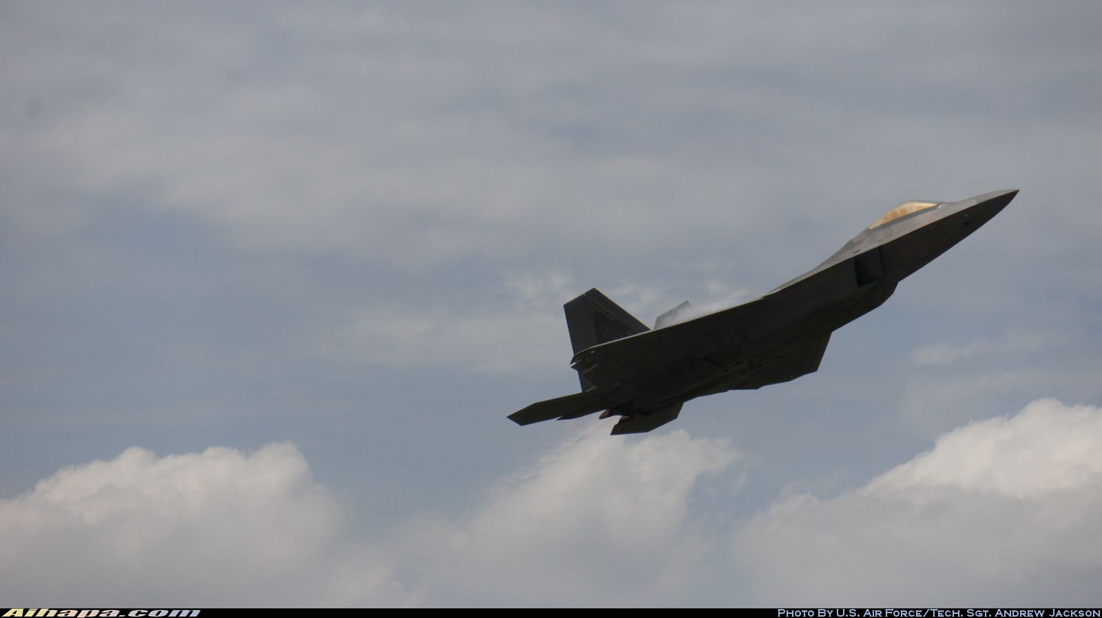 洛克希德-马丁 F-22A&ldquo;猛禽&rdquo; \vert{} ID:7394