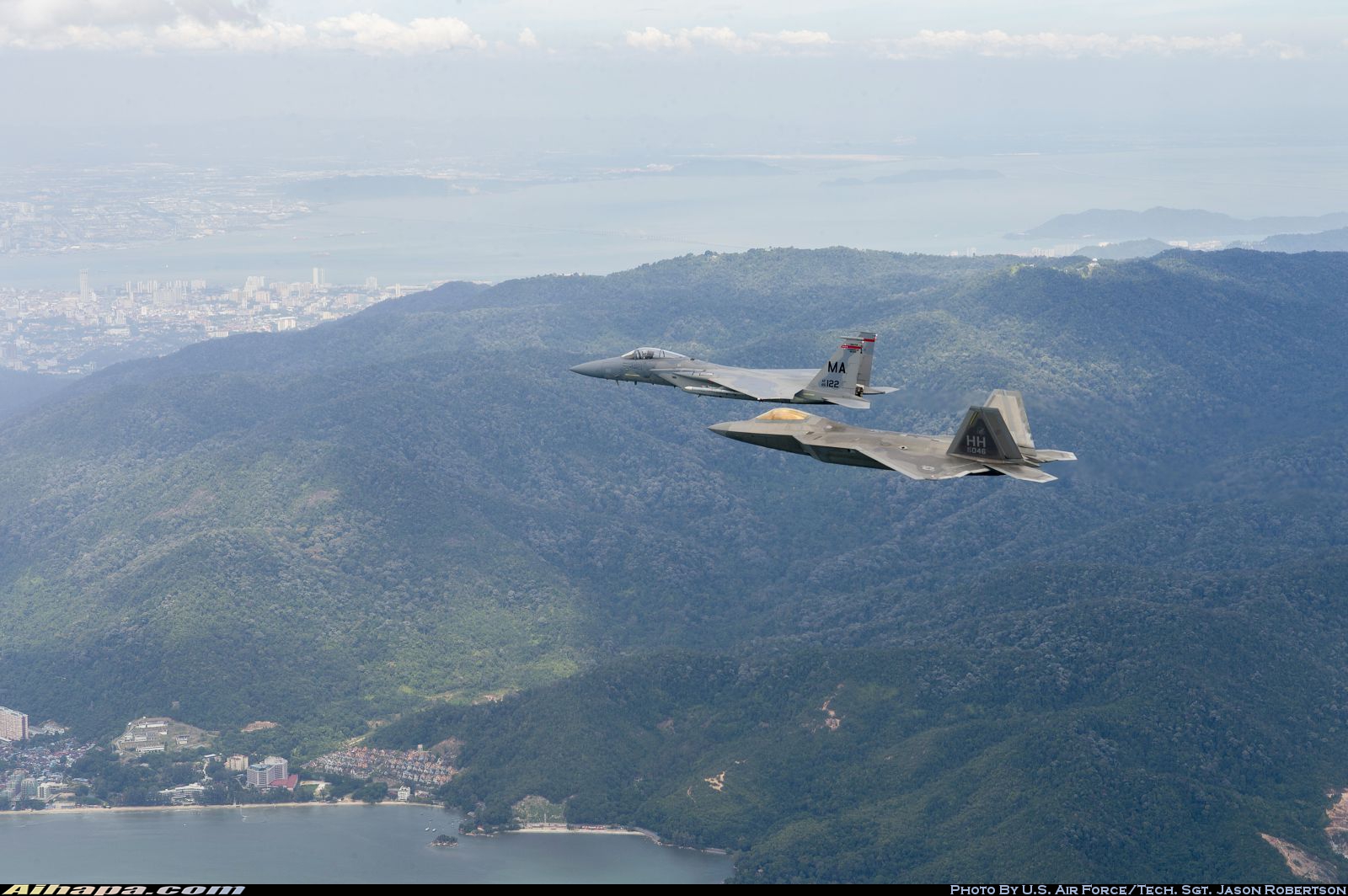 洛克希德-马丁 F-22A&ldquo;猛禽&rdquo; \vert{} ID:7350