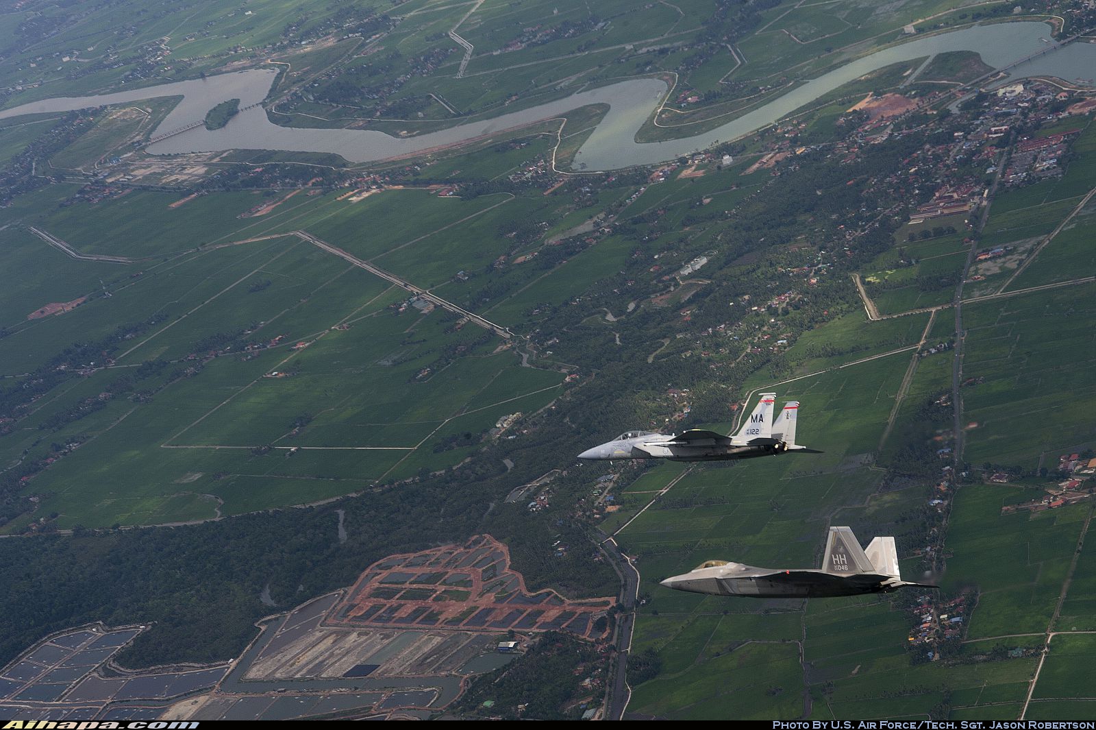 洛克希德-马丁 F-22A&ldquo;猛禽&rdquo; \vert{} ID:7354
