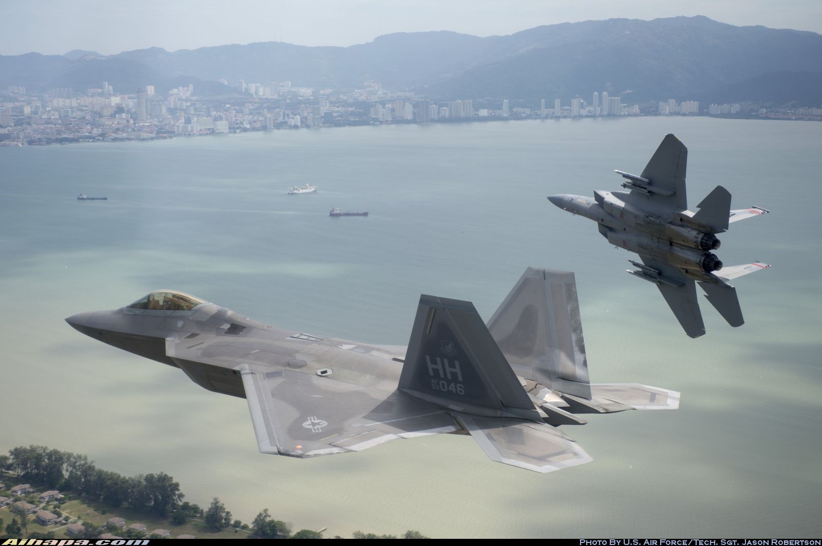洛克希德-马丁 F-22A&ldquo;猛禽&rdquo; \vert{} ID:7346