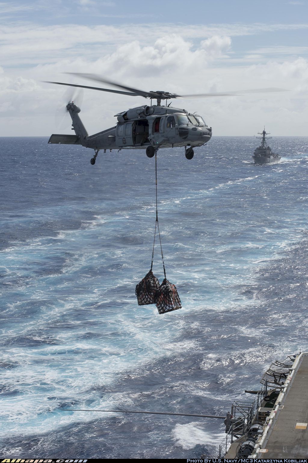 西科斯基 MH-60S&ldquo;骑士鹰&rdquo; \vert{} ID:7596