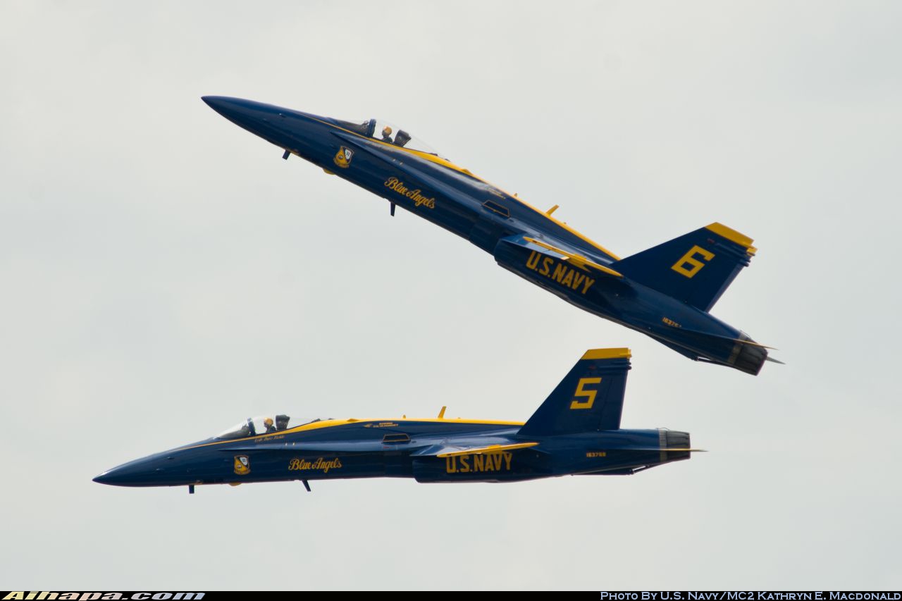 麦克唐纳-道格拉斯 F/A-18C&ldquo;大黄蜂&rdquo; \vert{} ID:8428