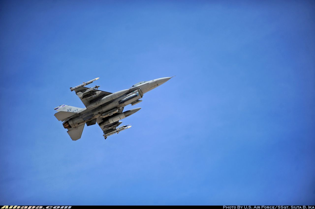 通用动力 F-16CM&ldquo;战隼&rdquo; \vert{} ID:22714