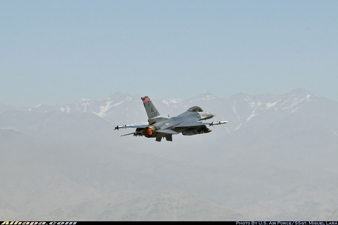 通用动力 F-16C&ldquo;战隼&rdquo; \vert{} ID:15433
