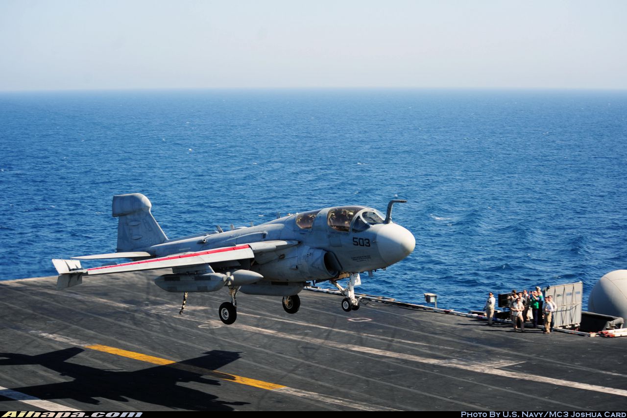 格鲁曼 EA-6B&ldquo;徘徊者&rdquo; \vert{} ID:14169