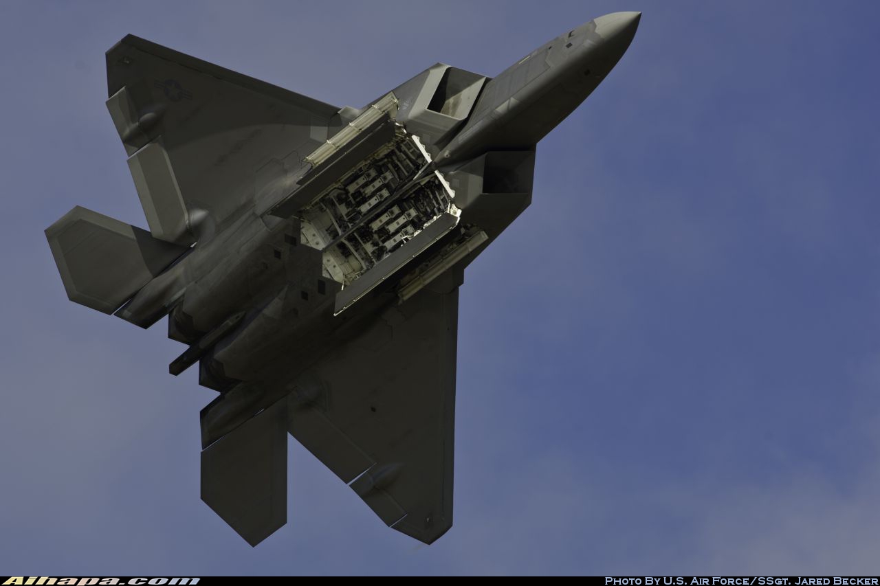 洛克希德-马丁 F-22A&ldquo;猛禽&rdquo; \vert{} ID:14410
