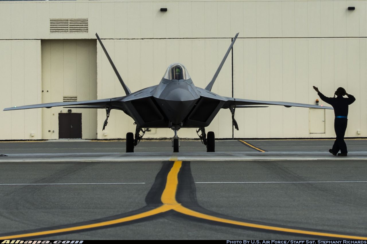 洛克希德-马丁 F-22A&ldquo;猛禽&rdquo; \vert{} ID:10698