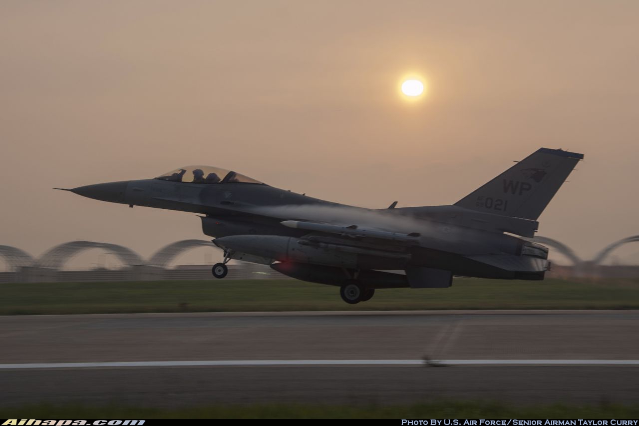 通用动力 F-16CG&ldquo;夜隼&rdquo; \vert{} ID:10096
