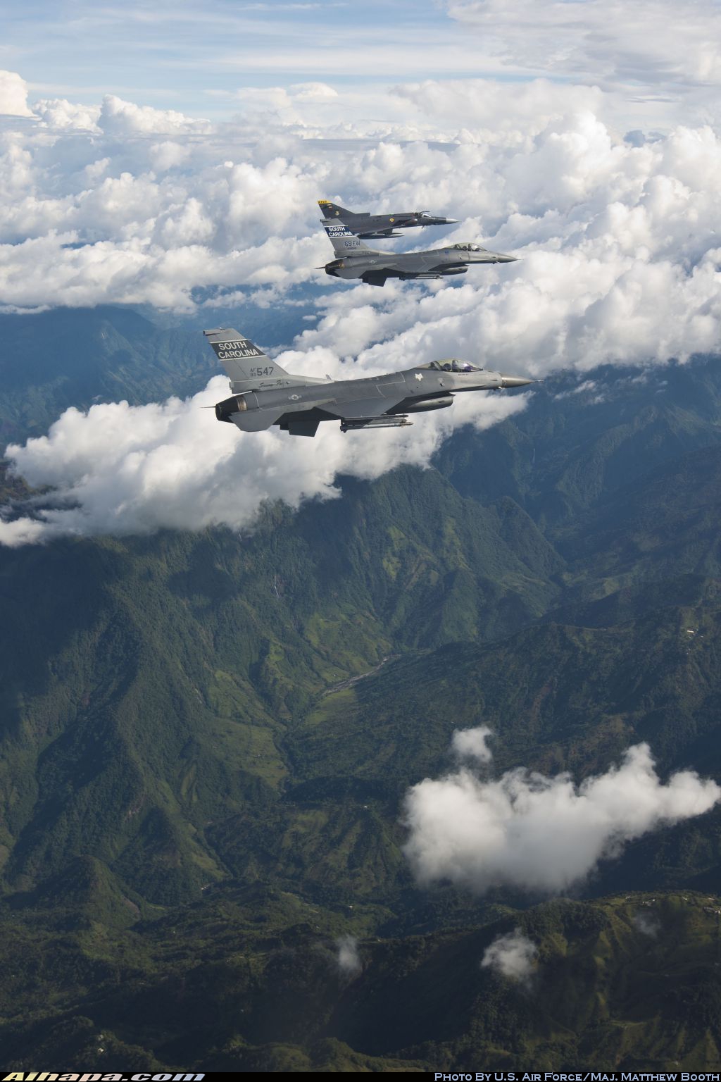 洛克希德-马丁 F-16CM&ldquo;战隼&rdquo; \vert{} ID:10030