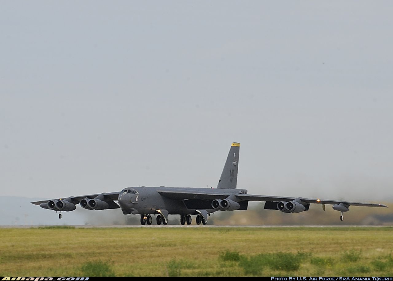 波音 B-52H&ldquo;同温层堡垒&rdquo; \vert{} ID:12450
