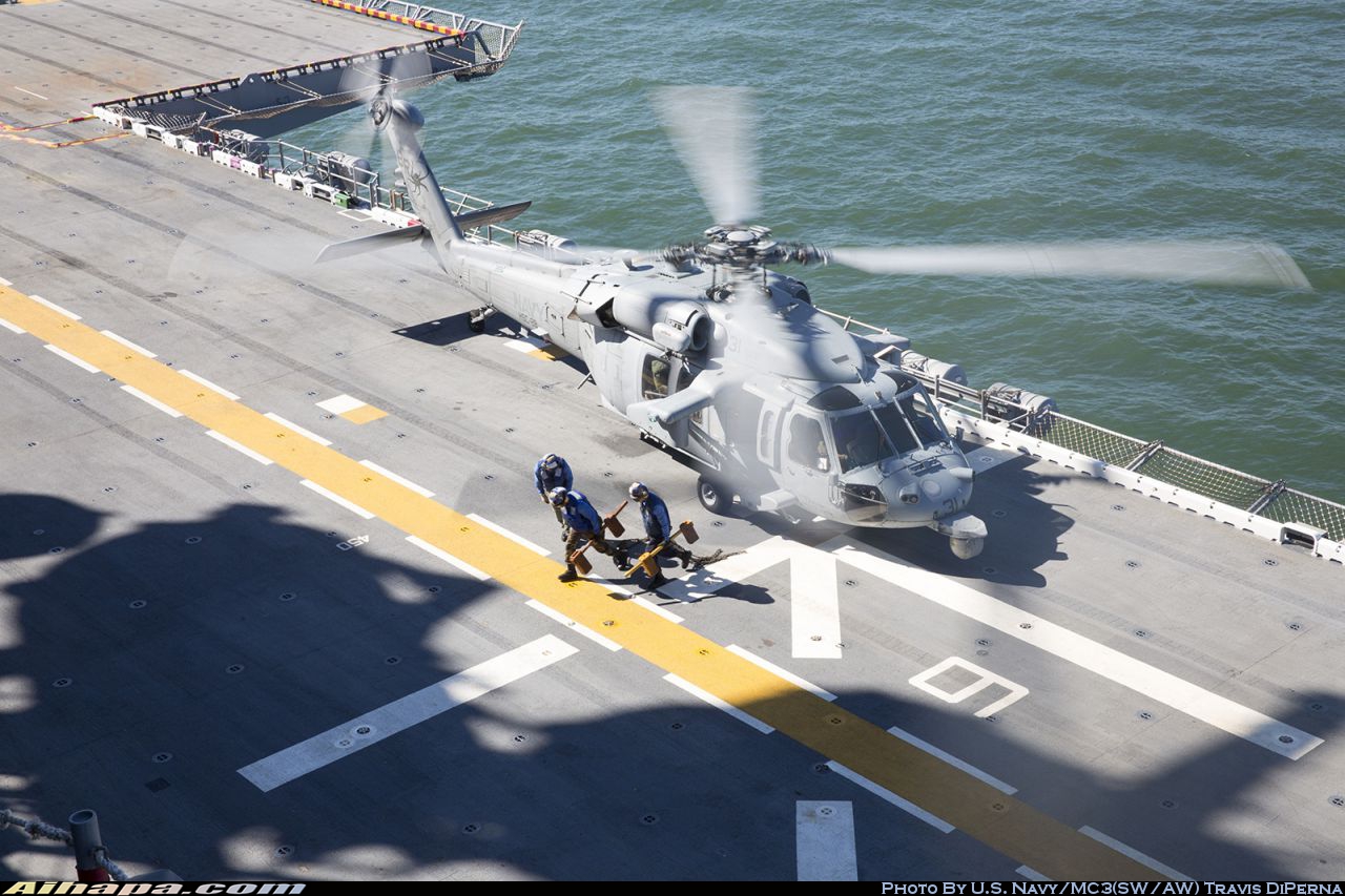 西科斯基 MH-60S&ldquo;骑士鹰&rdquo; \vert{} ID:10400