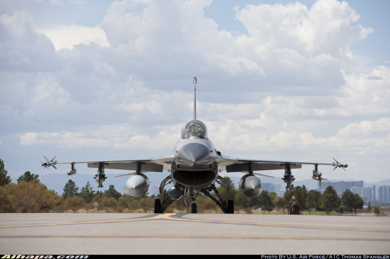 通用动力 F-16C&ldquo;战隼&rdquo; \vert{} ID:21119