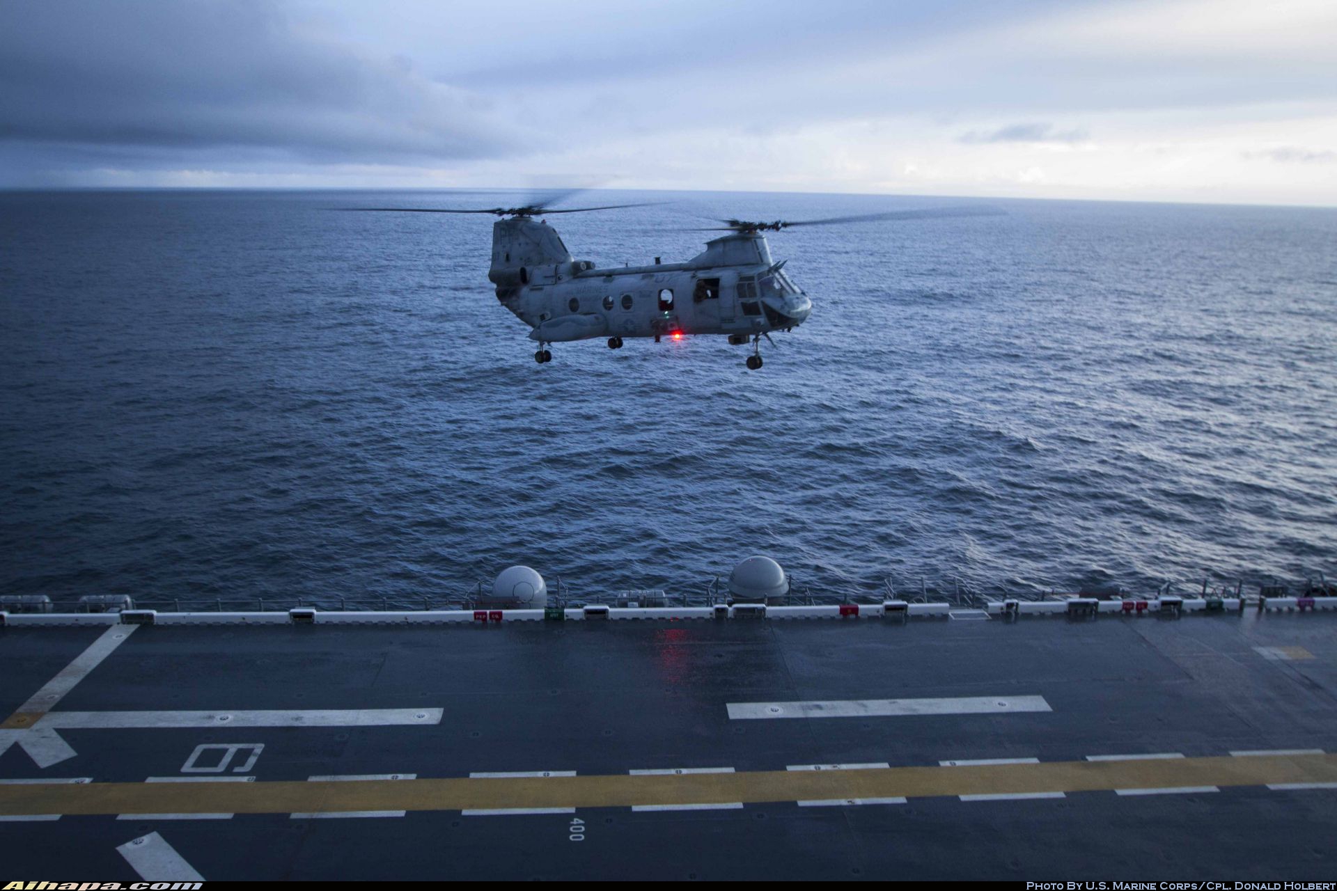 波音-伏托尔 CH-46E&ldquo;海上骑士&rdquo; \vert{} ID:11577