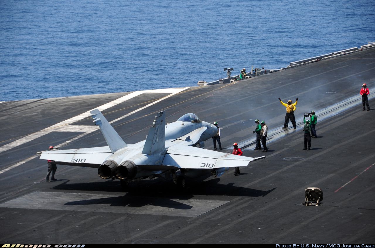 麦克唐纳-道格拉斯 F/A-18C&ldquo;大黄蜂&rdquo; \vert{} ID:14770