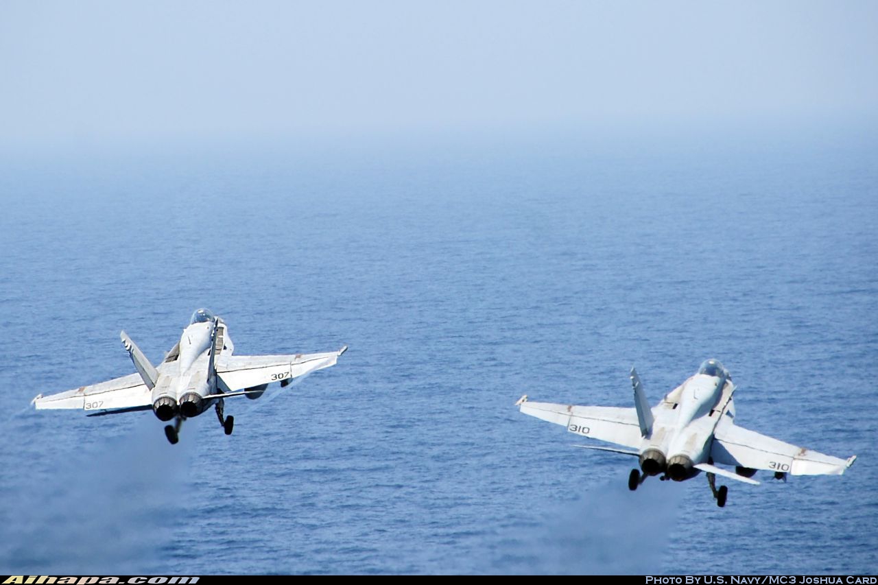 麦克唐纳-道格拉斯 F/A-18C&ldquo;大黄蜂&rdquo; \vert{} ID:14772