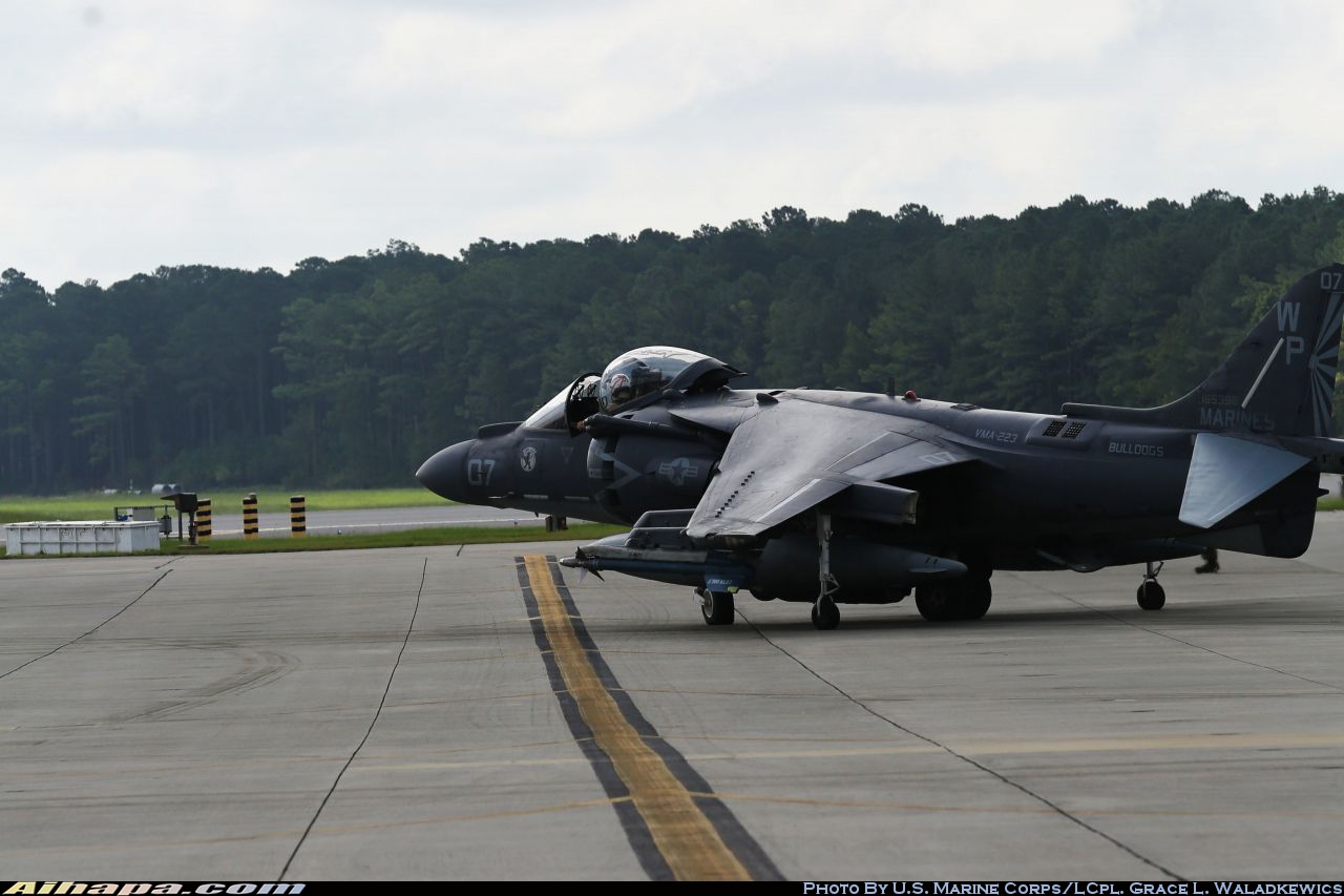 波音 AV-8B(R)&ldquo;鹞&rdquo;Ⅱ+ \vert{} ID:21207