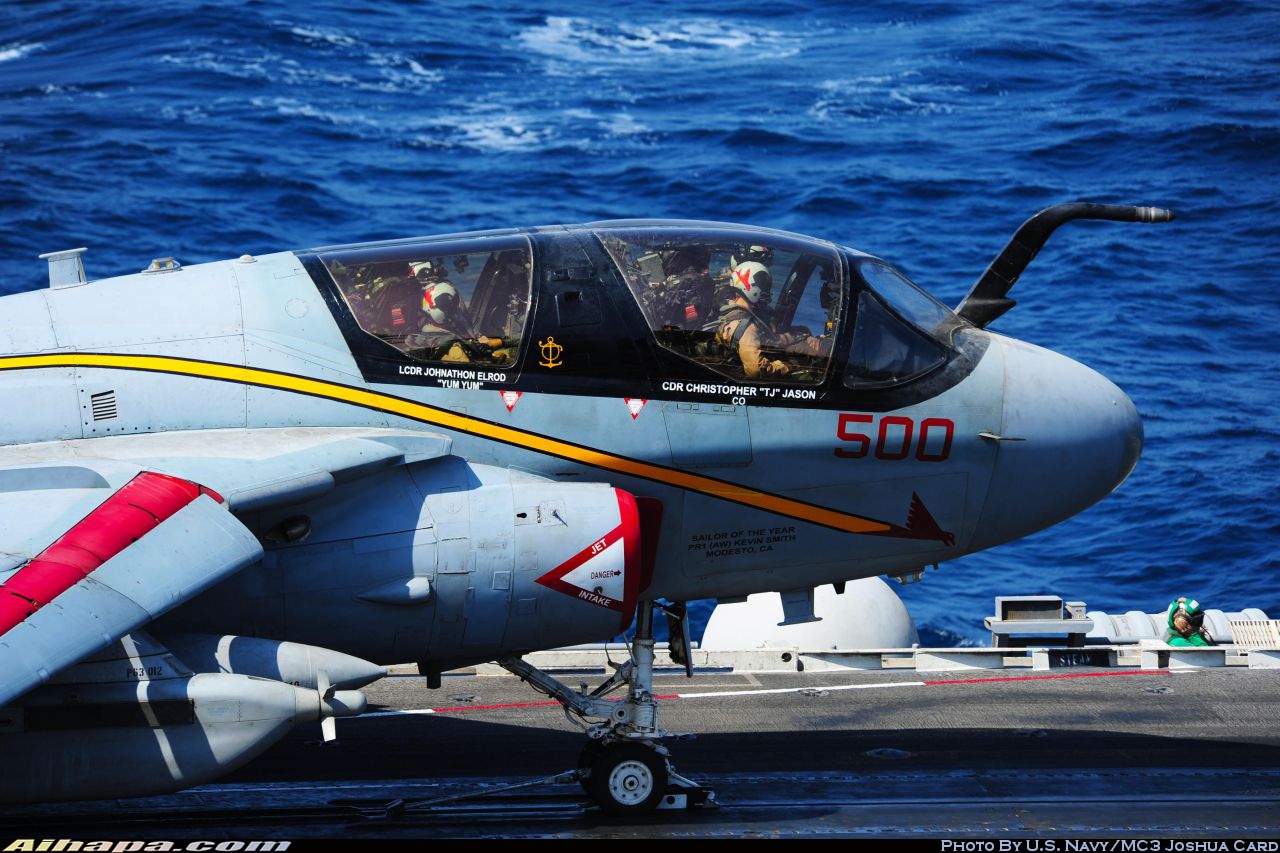 格鲁曼 EA-6B&ldquo;徘徊者&rdquo; \vert{} ID:14851