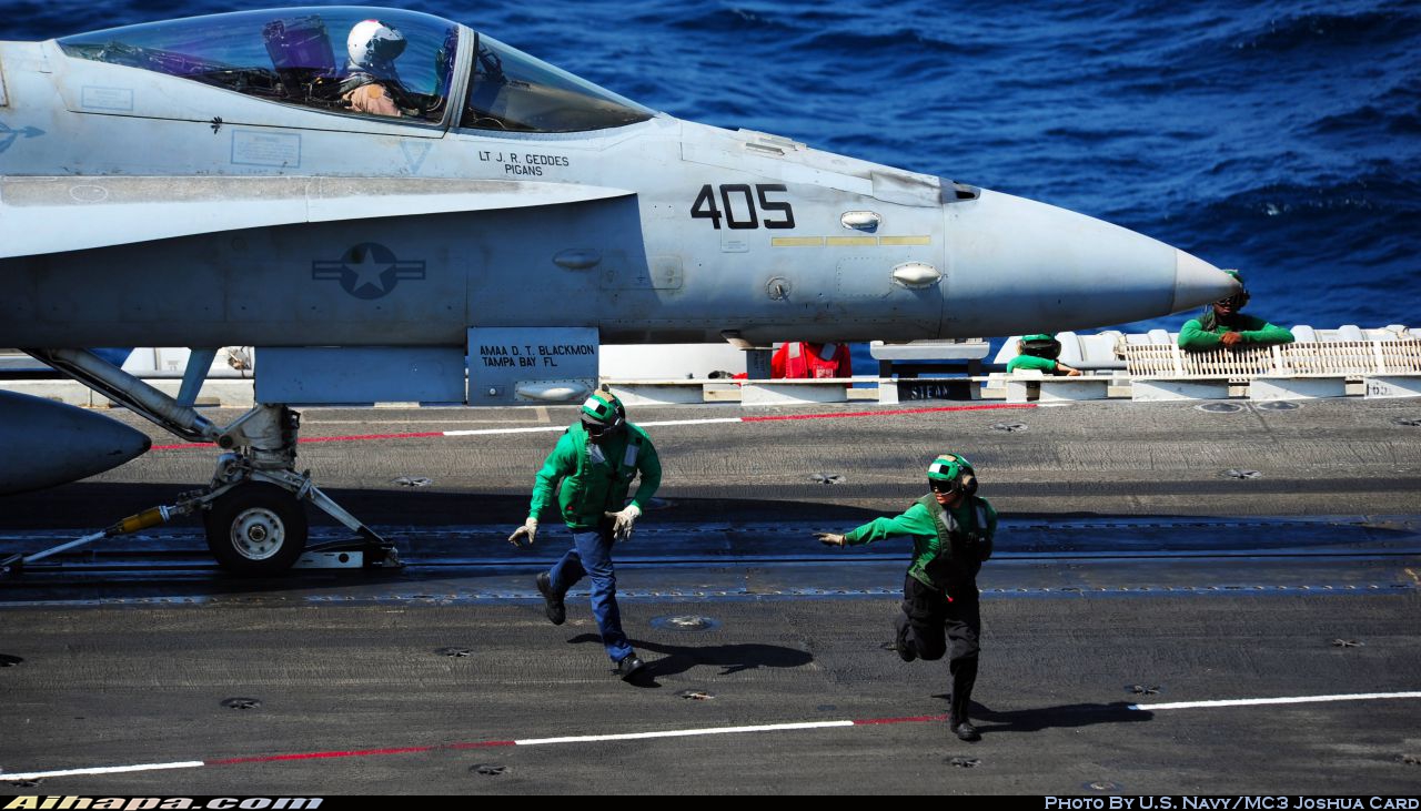麦克唐纳-道格拉斯 F/A-18C&ldquo;大黄蜂&rdquo; \vert{} ID:14187