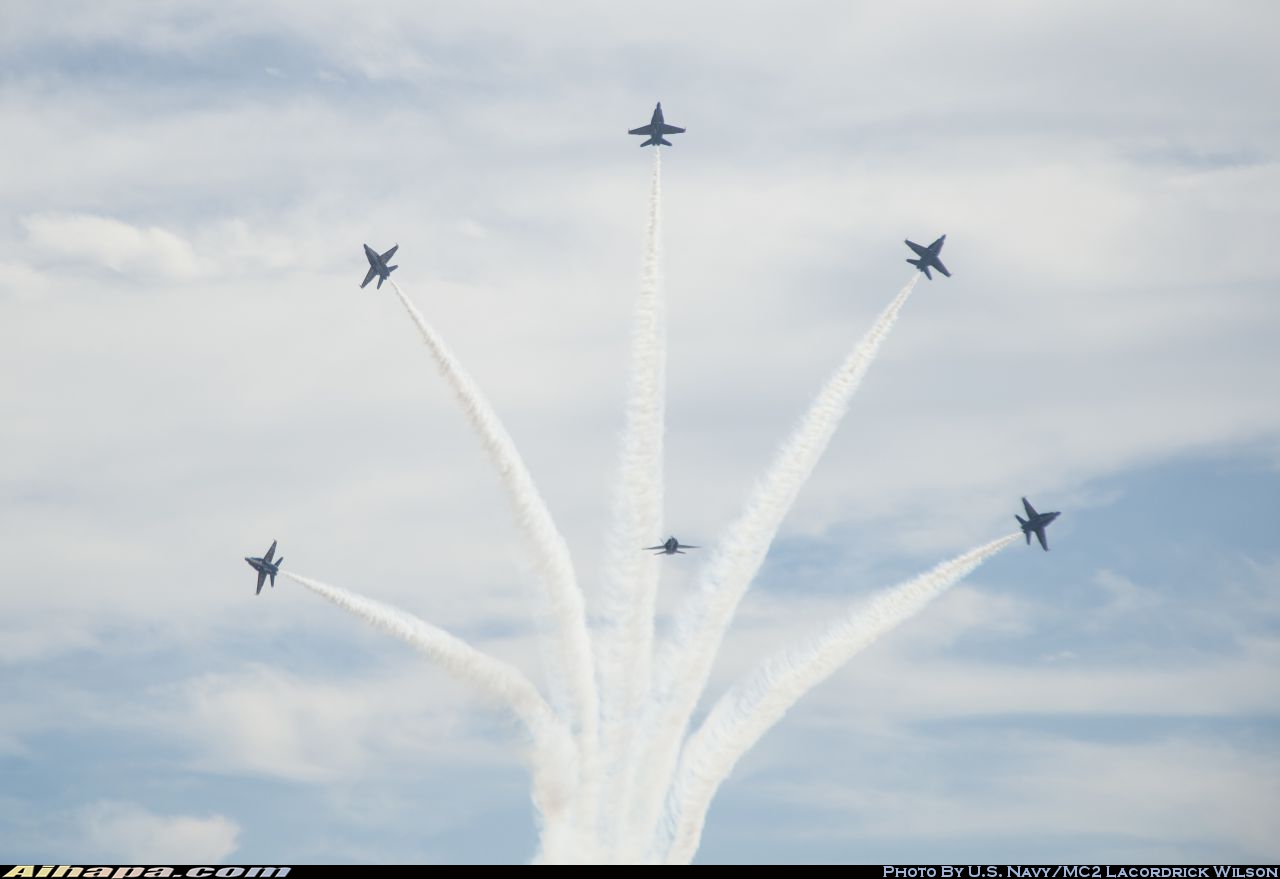 麦克唐纳-道格拉斯 F/A-18C&ldquo;大黄蜂&rdquo; \vert{} ID:13235