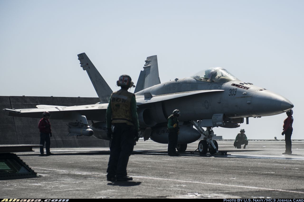 麦克唐纳-道格拉斯 F/A-18C&ldquo;大黄蜂&rdquo; \vert{} ID:14175