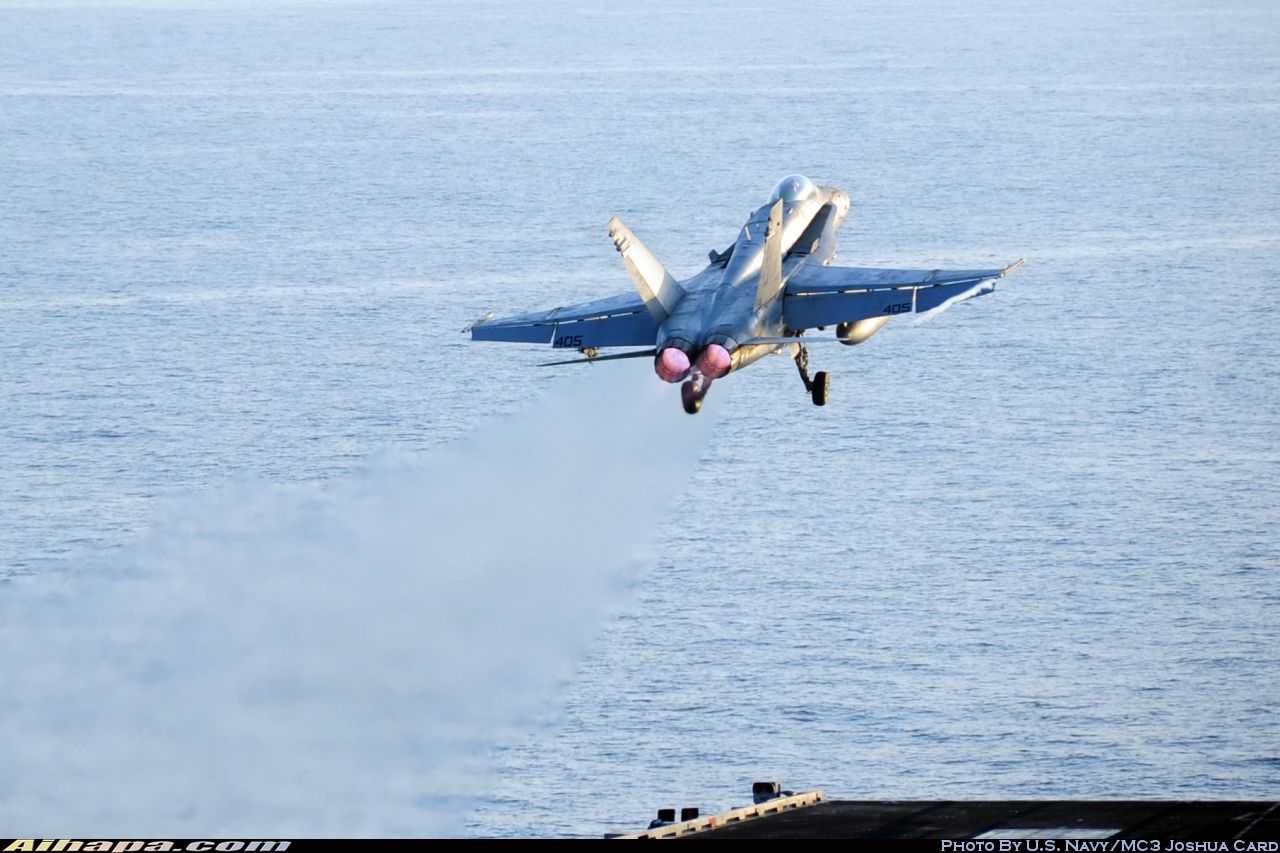 麦克唐纳-道格拉斯 F/A-18C&ldquo;大黄蜂&rdquo; \vert{} ID:14801