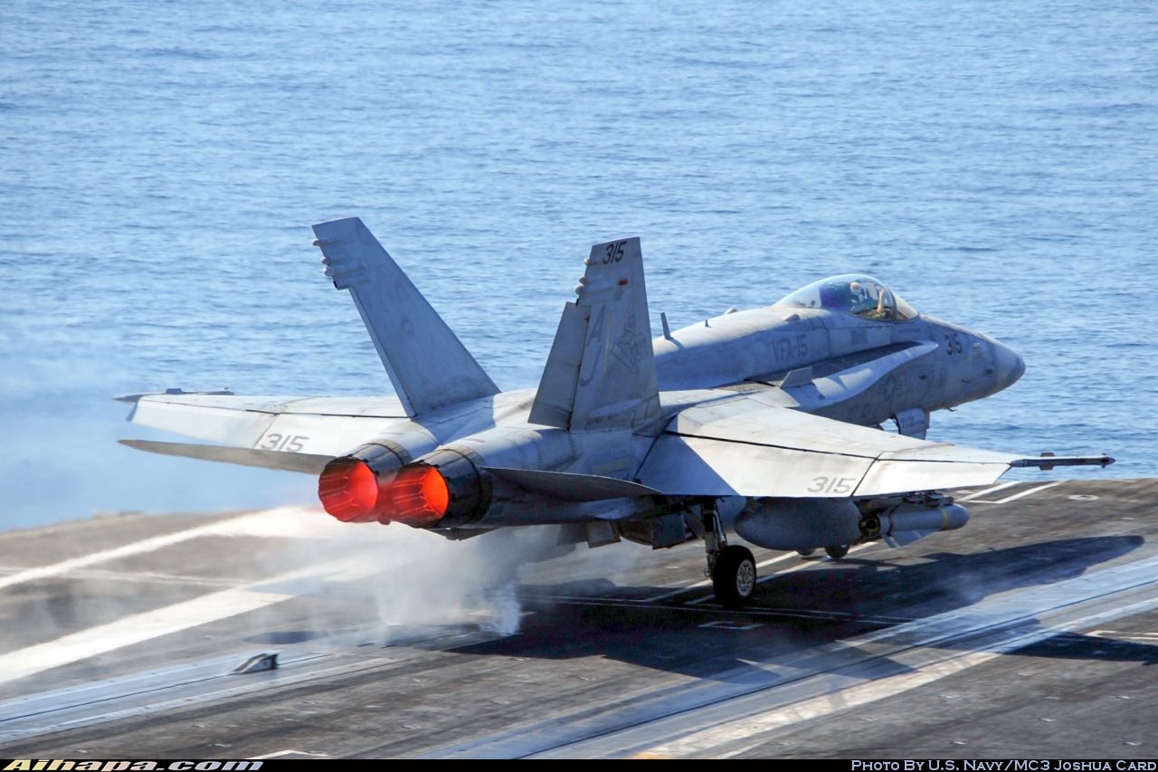 麦克唐纳-道格拉斯 F/A-18C&ldquo;大黄蜂&rdquo; \vert{} ID:14774