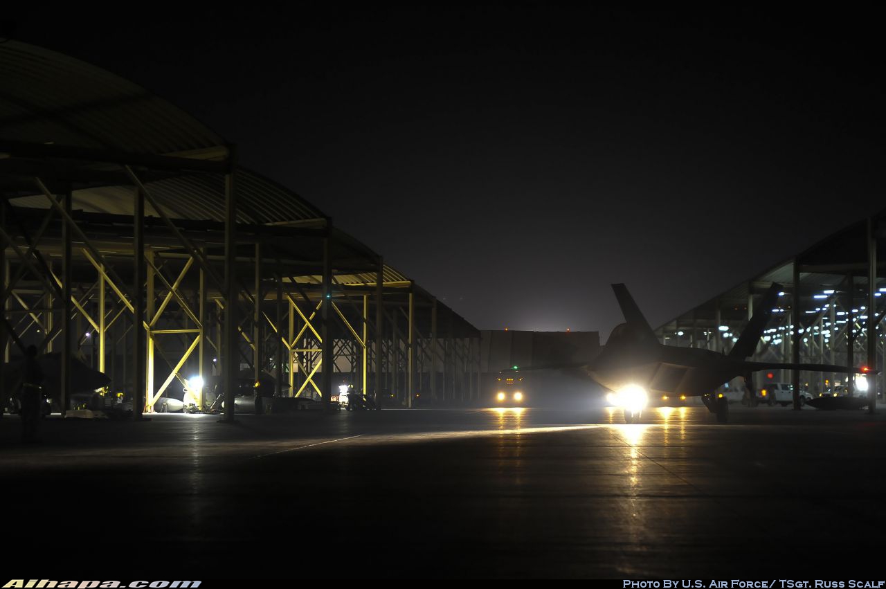 洛克希德-马丁 F-22A&ldquo;猛禽&rdquo; \vert{} ID:12916