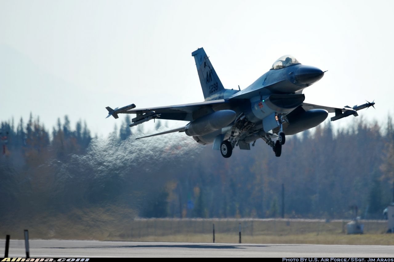 通用动力 F-16C&ldquo;战隼&rdquo; \vert{} ID:15538