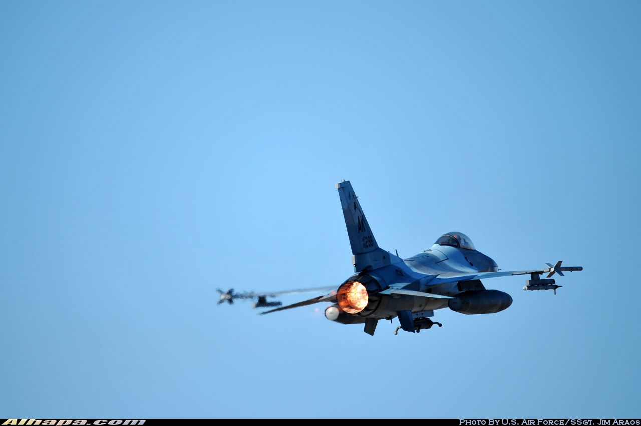 通用动力 F-16C&ldquo;战隼&rdquo; \vert{} ID:15540