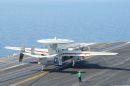 诺斯罗普-格鲁曼 E-2C&ldquo;鹰眼&rdquo;2000