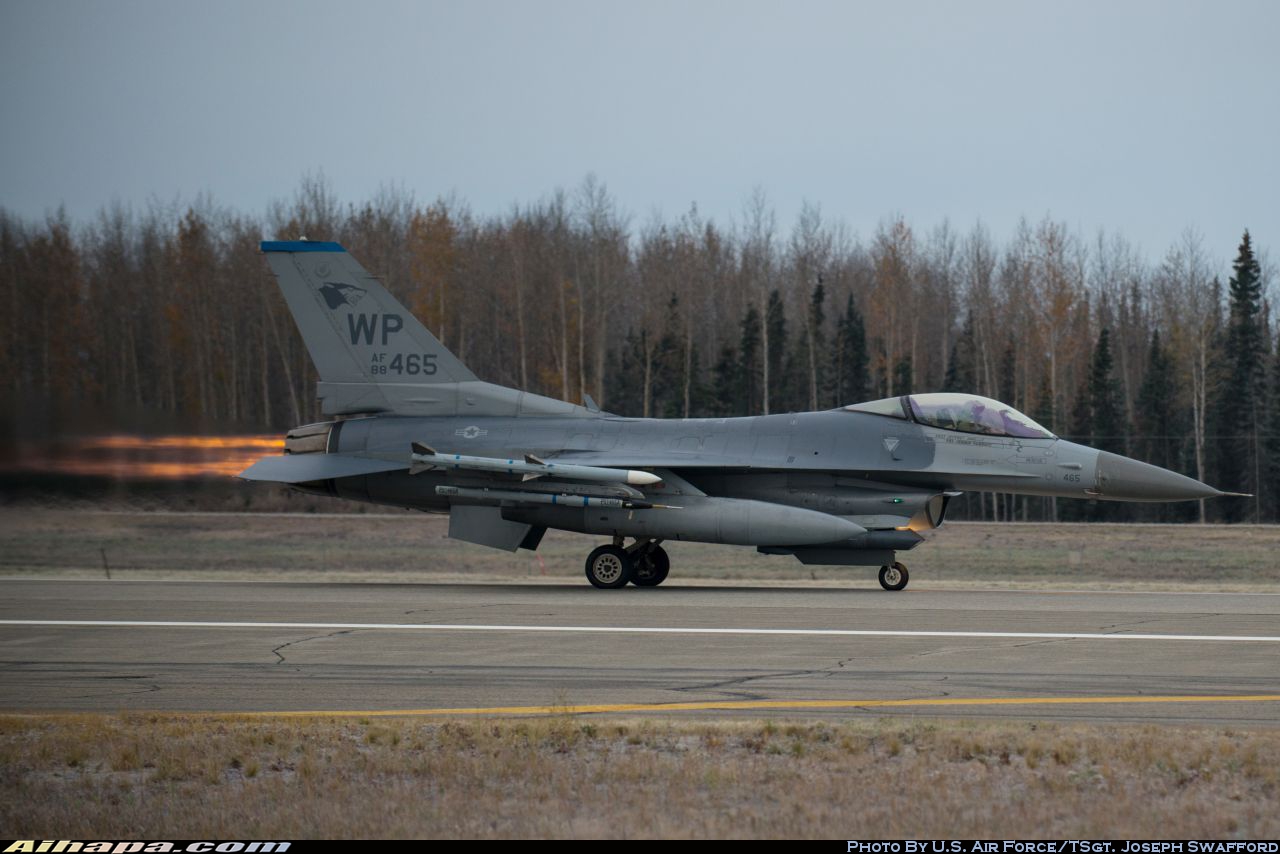通用动力 F-16CM&ldquo;战隼&rdquo; \vert{} ID:15532