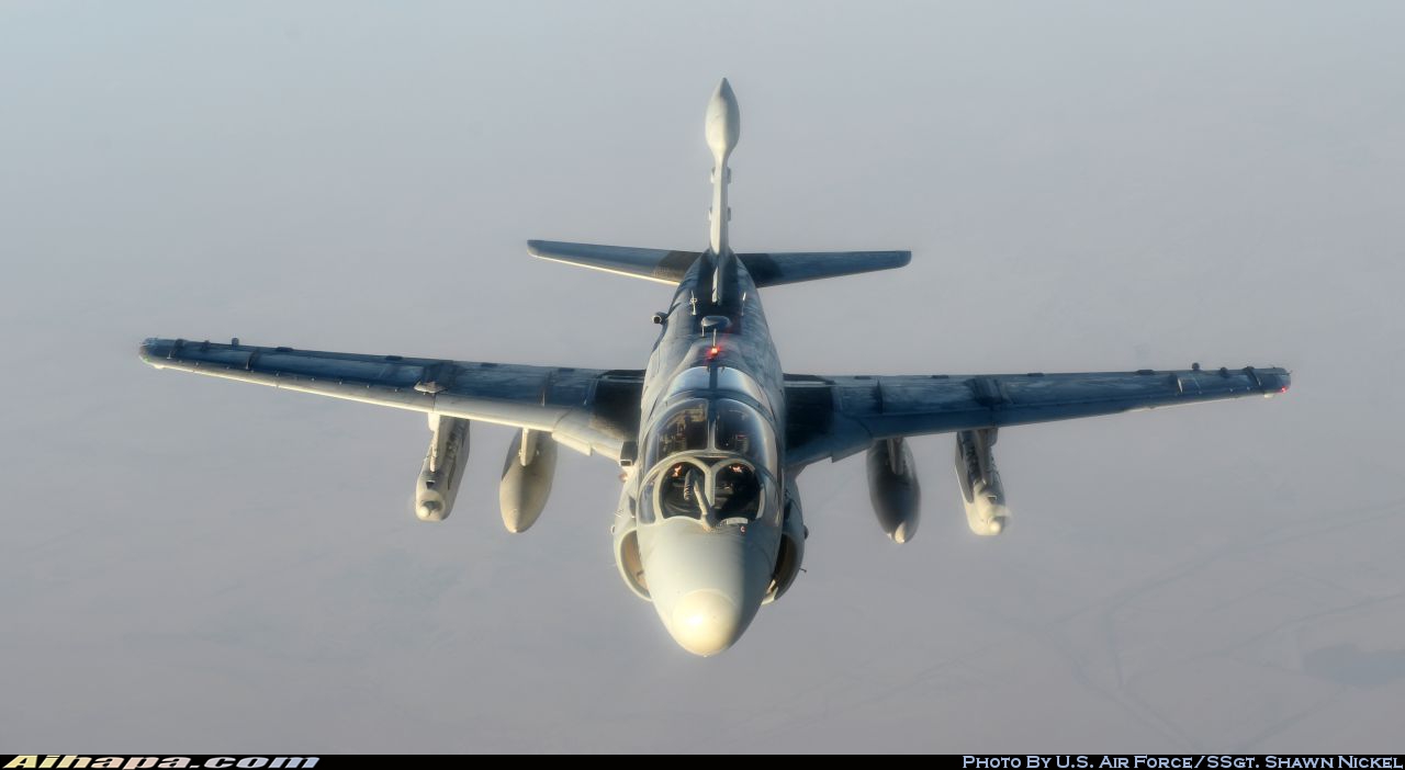 格鲁曼 EA-6B&ldquo;徘徊者&rdquo; \vert{} ID:14143
