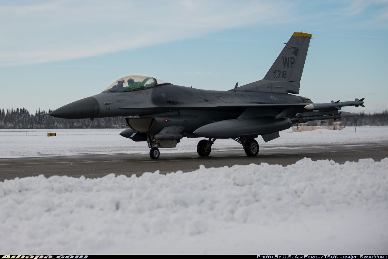 通用动力 F-16CG&ldquo;夜隼&rdquo; \vert{} ID:15501