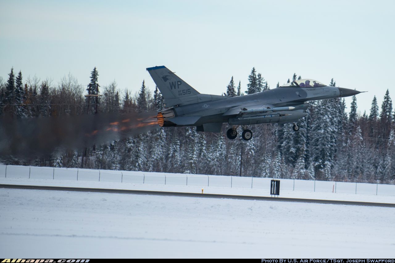 通用动力 F-16CG&ldquo;夜隼&rdquo; \vert{} ID:15505