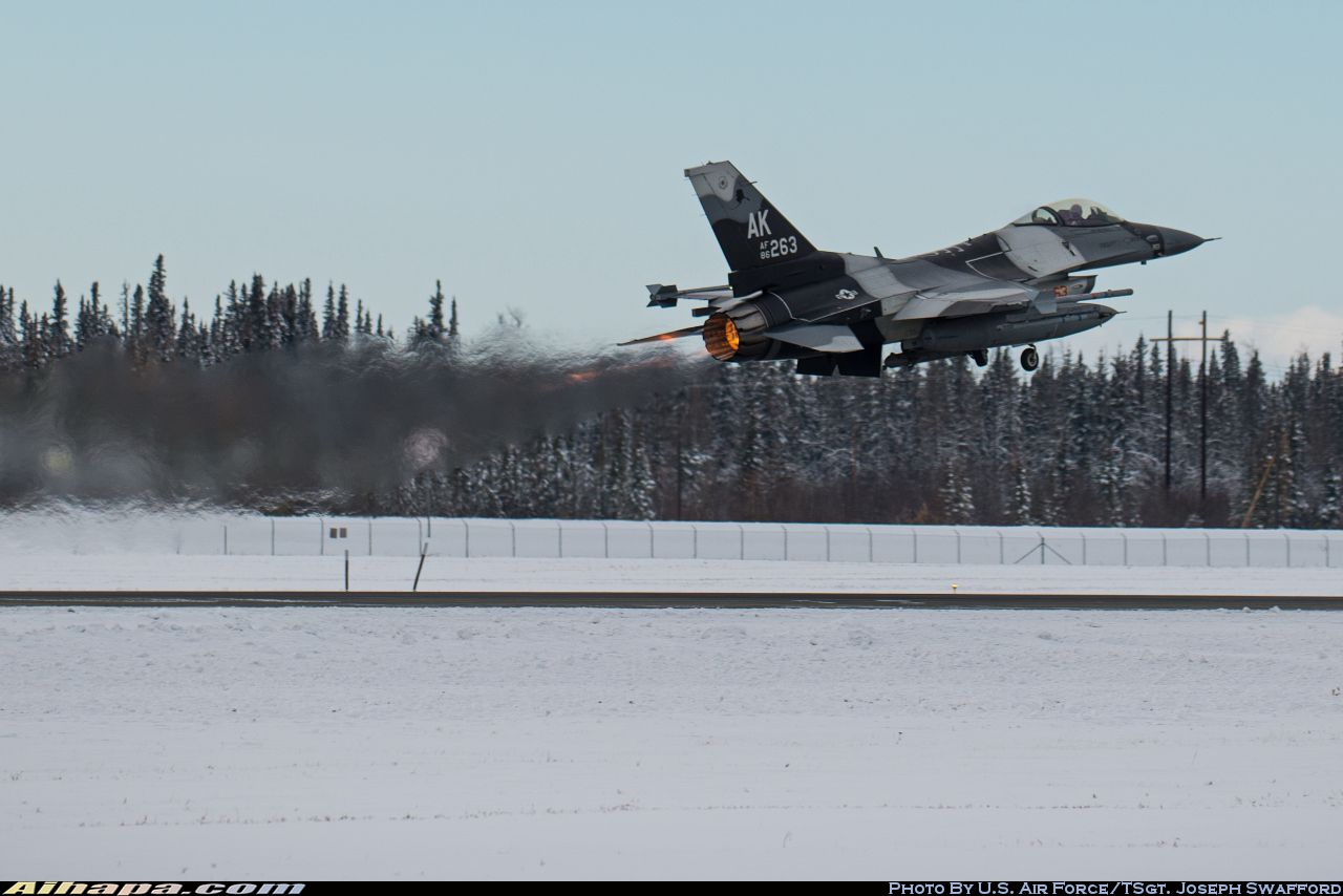 通用动力 F-16C&ldquo;战隼&rdquo; \vert{} ID:15546
