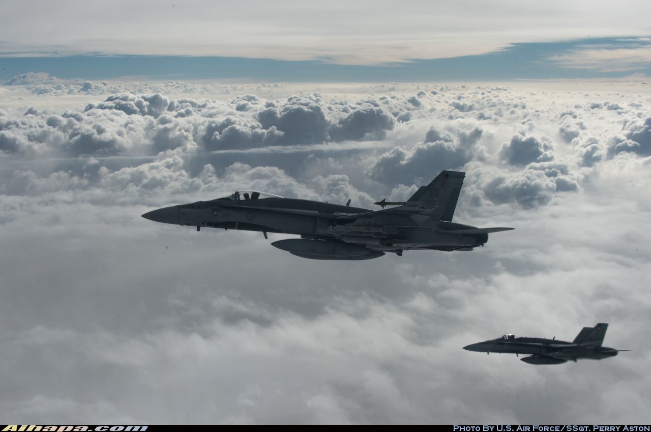 麦克唐纳-道格拉斯 CF-188A&ldquo;大黄蜂&rdquo;(CF-18A) \vert{} ID:16224
