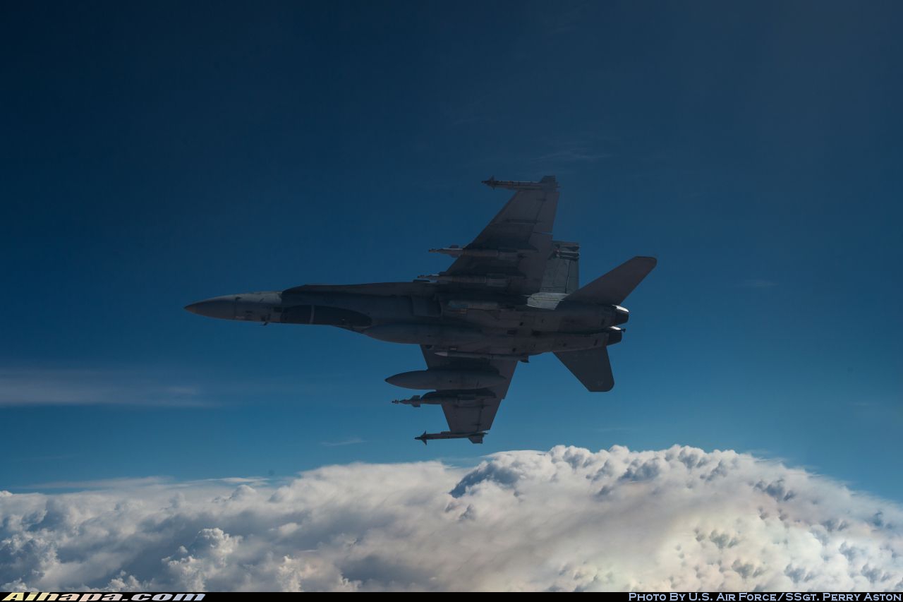 麦克唐纳-道格拉斯 CF-188A&ldquo;大黄蜂&rdquo;(CF-18A) \vert{} ID:16220