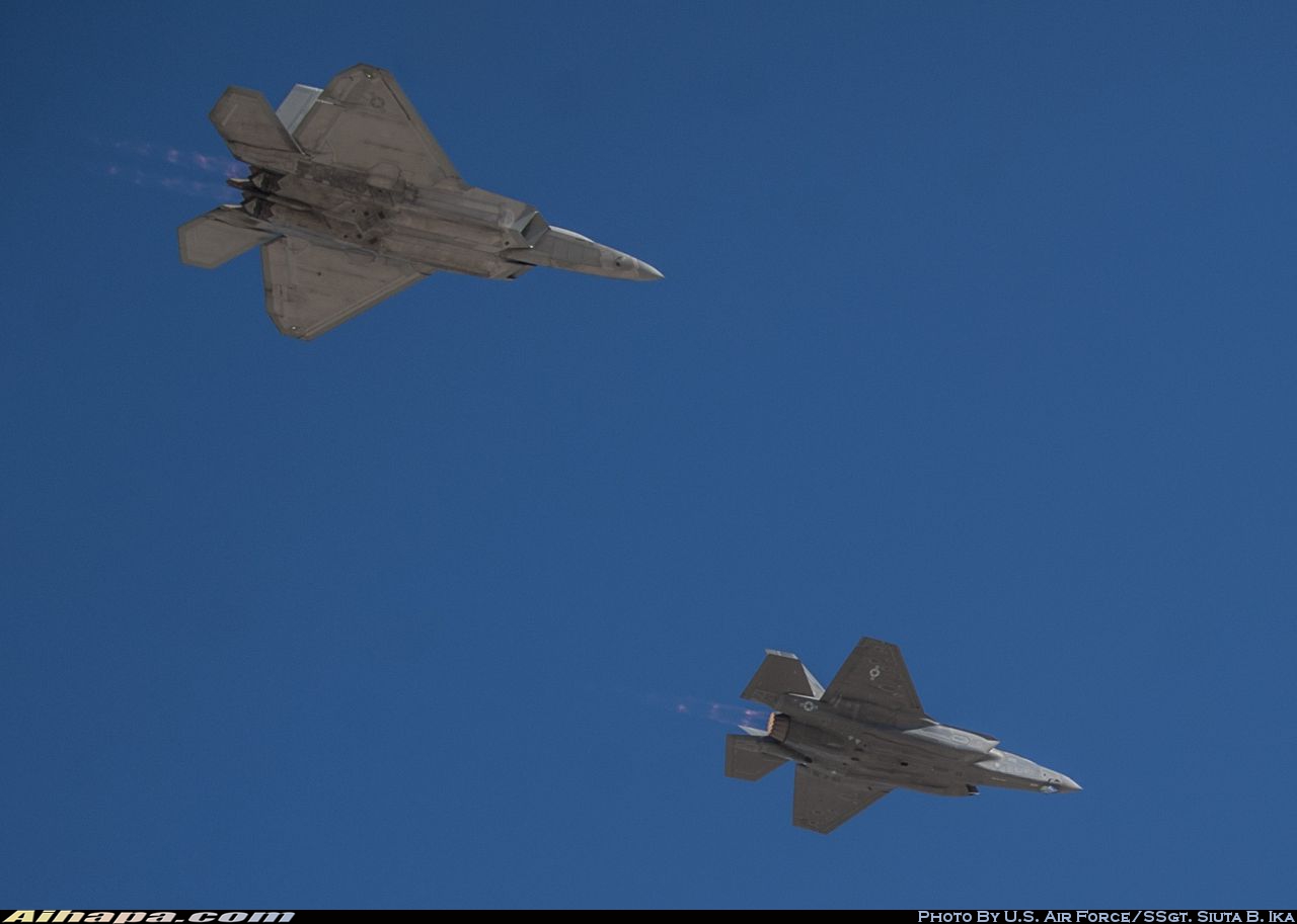 洛克希德-马丁 F-22A&ldquo;猛禽&rdquo; \vert{} ID:29380