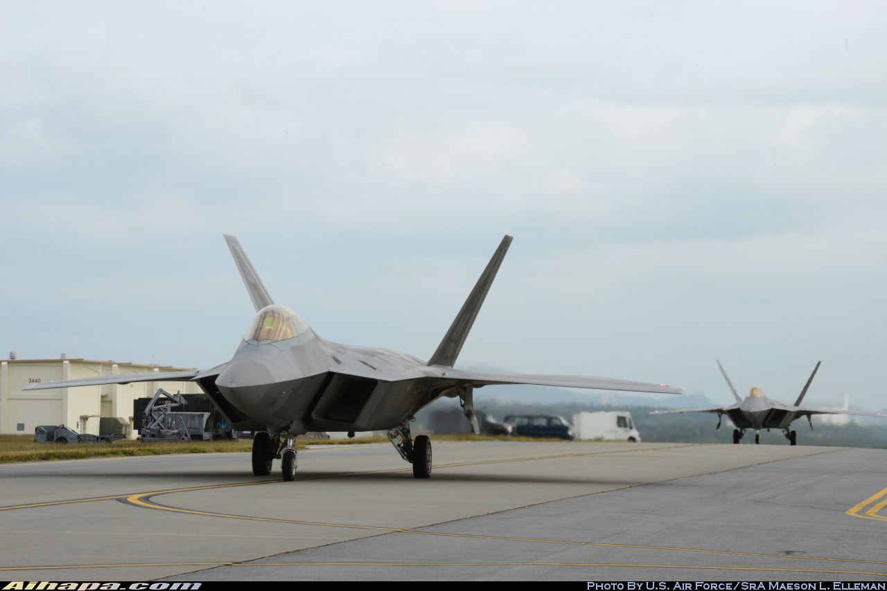 洛克希德-马丁 F-22A&ldquo;猛禽&rdquo; \vert{} ID:17100