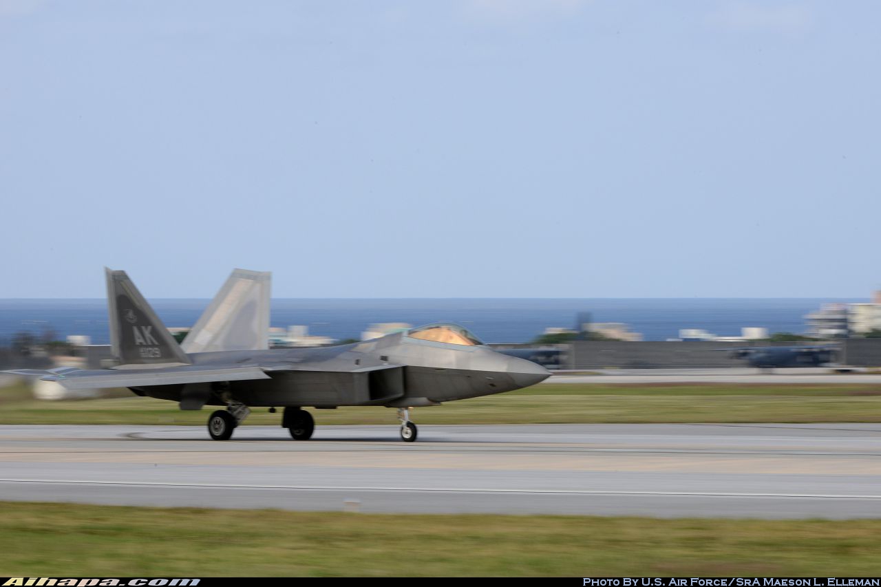 洛克希德-马丁 F-22A&ldquo;猛禽&rdquo; \vert{} ID:17096