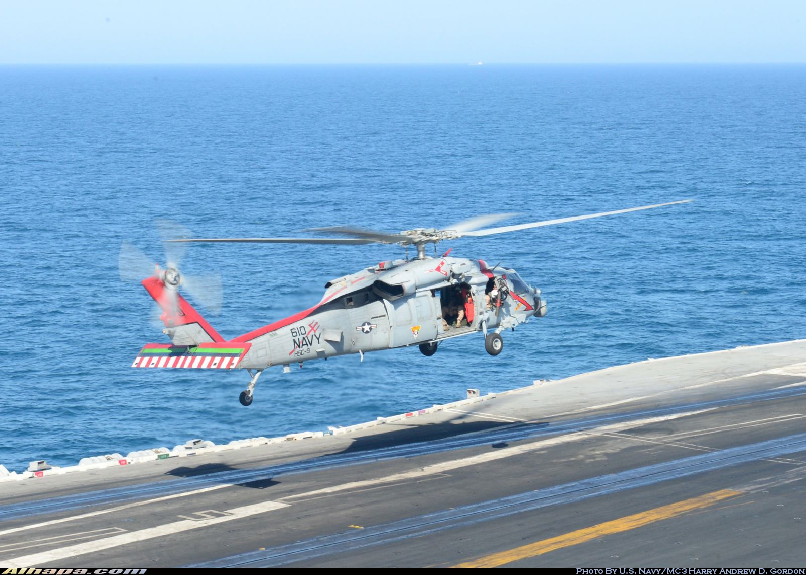 西科斯基 MH-60S&ldquo;骑士鹰&rdquo; \vert{} ID:7645