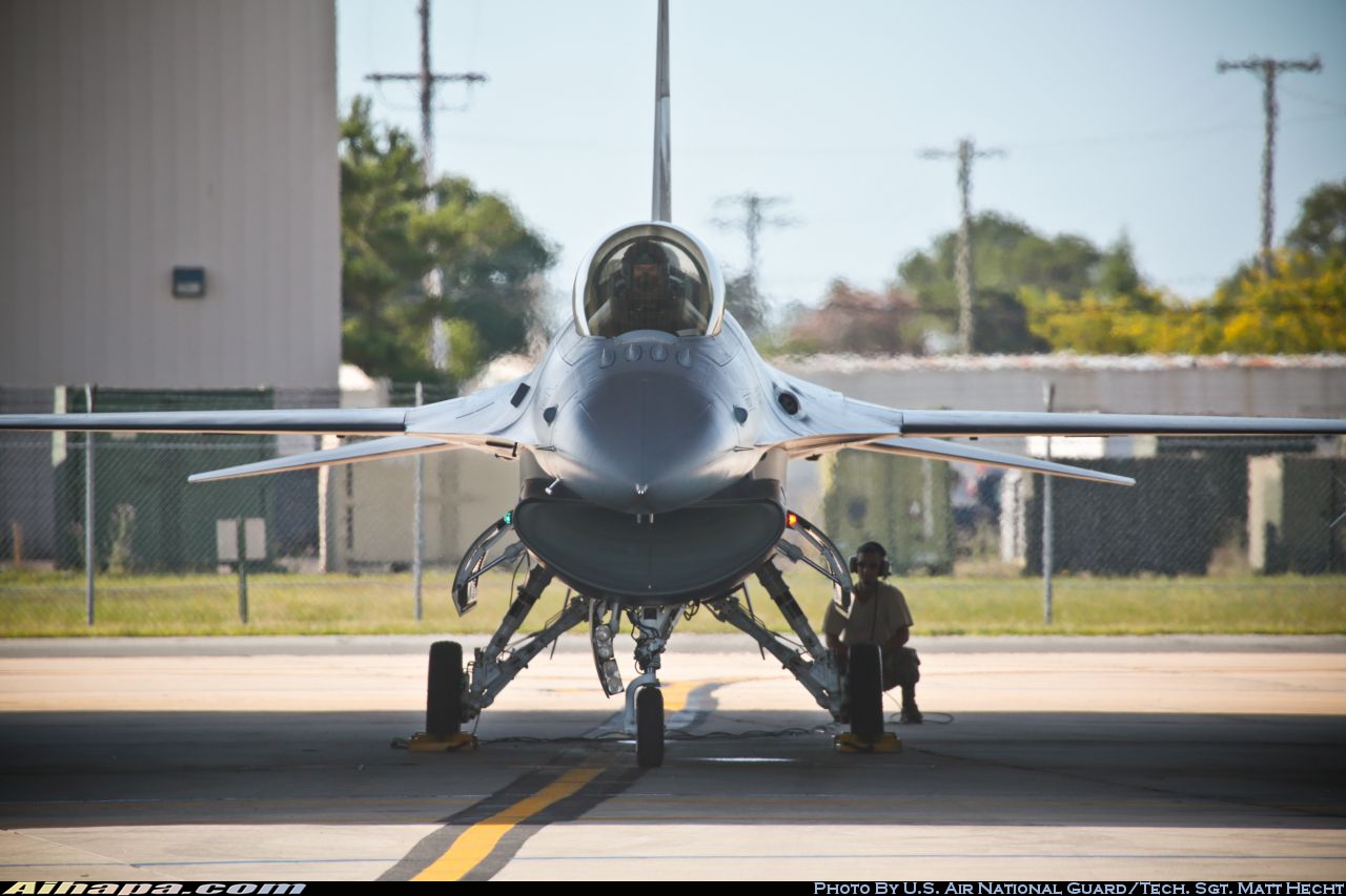 通用动力 F-16C&ldquo;战隼&rdquo; \vert{} ID:8514