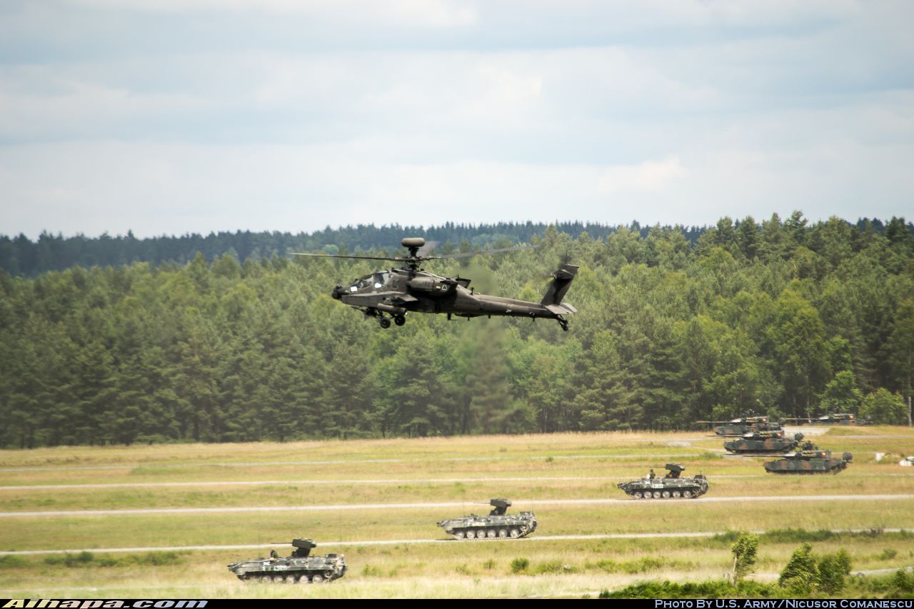 波音 AH-64D&ldquo;长弓阿帕奇&rdquo; \vert{} ID:8980
