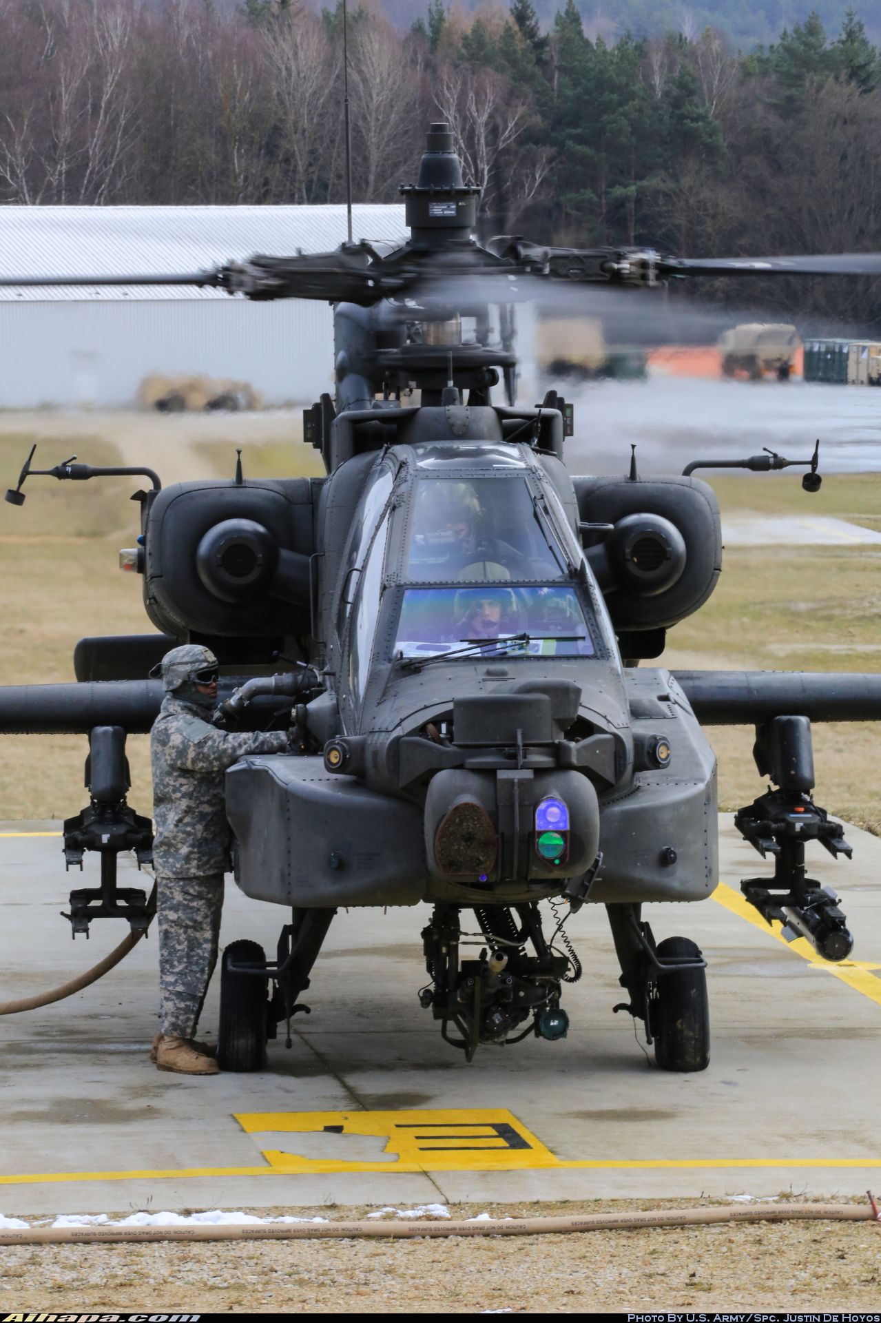 波音 AH-64D&ldquo;长弓阿帕奇&rdquo; \vert{} ID:25863