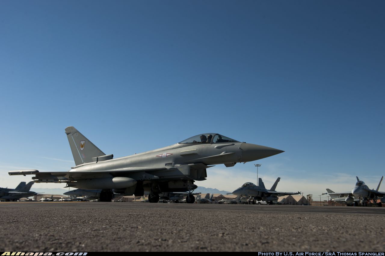 欧洲战斗机 EF-2000&ldquo;台风&rdquo;FGR4 \vert{} ID:23401