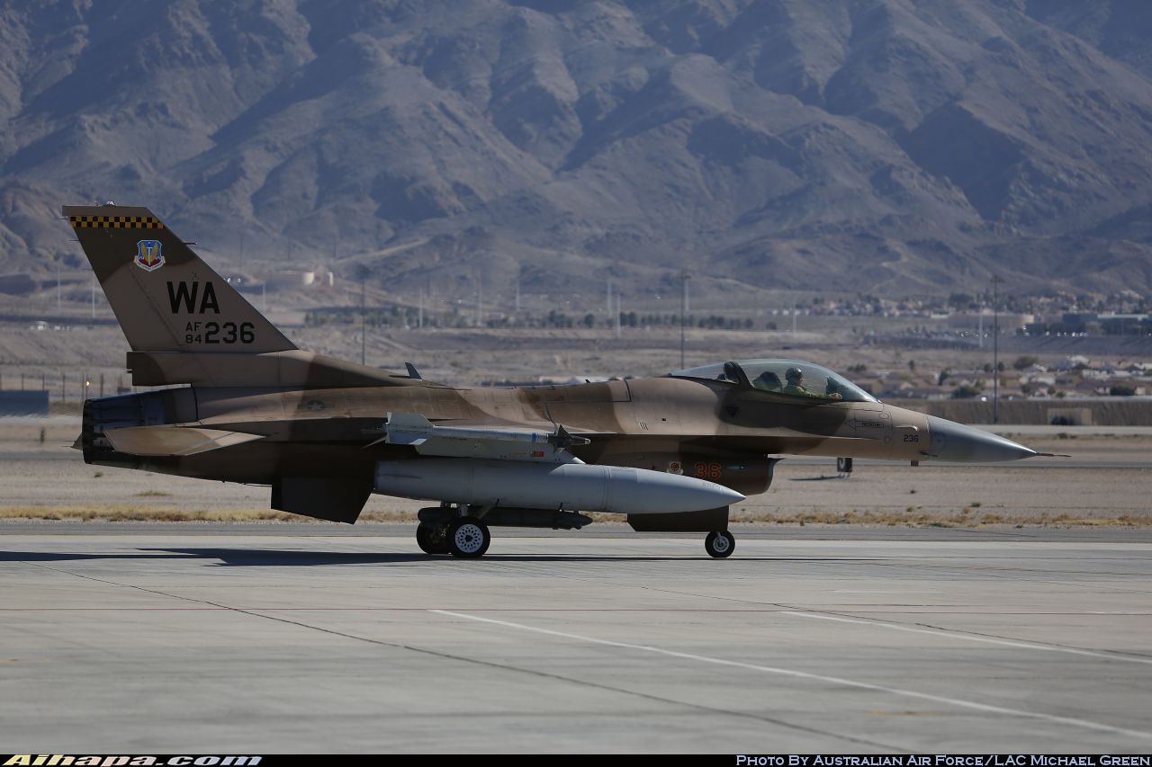 通用动力 F-16C&ldquo;战隼&rdquo; \vert{} ID:23450