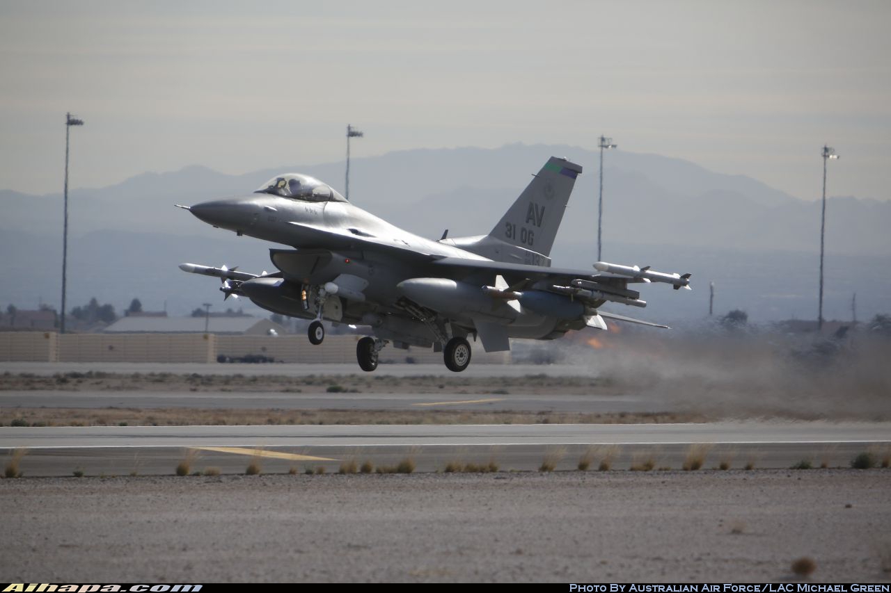 通用动力 F-16CM&ldquo;战隼&rdquo; \vert{} ID:23458
