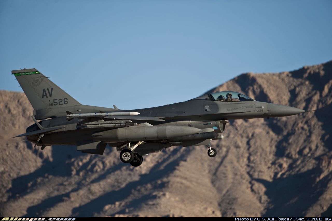 通用动力 F-16CM&ldquo;战隼&rdquo; \vert{} ID:23428