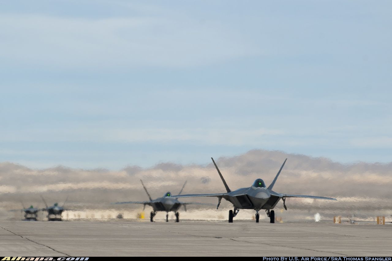 洛克希德-马丁 F-22A&ldquo;猛禽&rdquo; \vert{} ID:23434